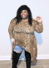 Load image into Gallery viewer, Diva Leopard Print Tunic
